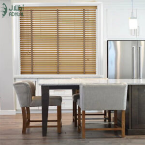 الستائر الخشبية